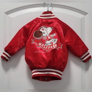 Vintage Chalk Line Jacket 18 Months, Snoopy NC State Fan Wolfpack